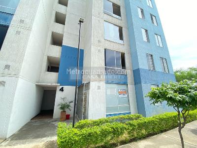 Apartamento en venta en Prados Del Este, Cúcuta · foto 2 de 15