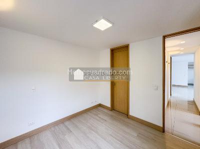 Apartamento en venta en San Diego, Medellín · foto 8 de 16