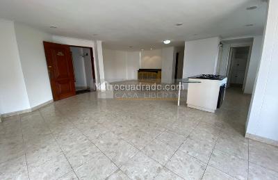Apartamento de 3 alcobas en venta en Loma De Los Parra, Medellín, 170 m² · foto 3 de 16