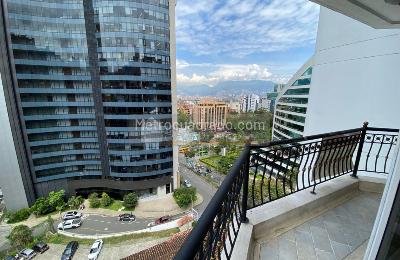 Apartamento de 3 alcobas en venta en Loma De Los Parra, Medellín, 170 m² · foto 6 de 16