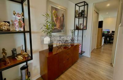 Apartamento de 2 alcobas en venta en El Poblado, Medellín, 93 m² · foto 4 de 16