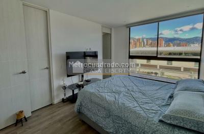 Apartamento de 2 alcobas en venta en El Poblado, Medellín, 93 m² · foto 6 de 16