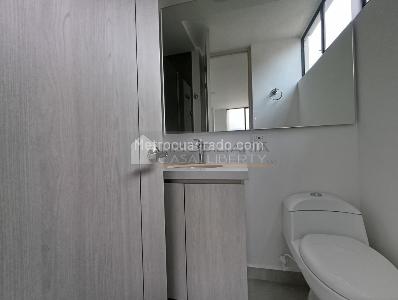Apartamento de 3 alcobas en venta en Laureles, Medellín, 75 m² · foto 7 de 16