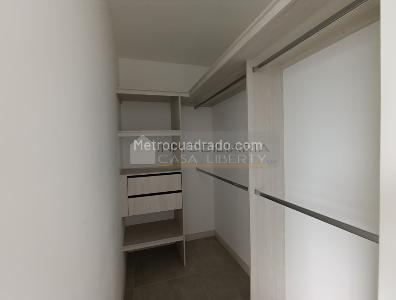 Apartamento de 3 alcobas en venta en Laureles, Medellín, 75 m² · foto 14 de 16