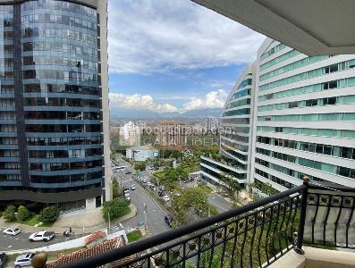 Apartamento de 3 alcobas en venta en Alejandría, Medellín, 170 m² · foto 4 de 18