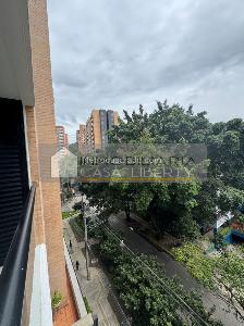 Apartamento de 3 alcobas en venta en Laureles, Medellín, 75 m² · foto 9 de 20