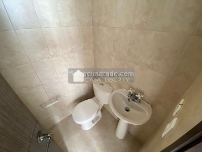 Apartamento de 3 alcobas en venta en Laureles, Medellín, 107 m² · foto 6 de 15