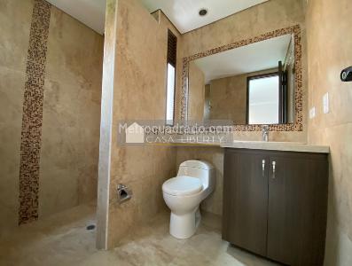 Apartamento de 3 alcobas en venta en Laureles, Medellín, 107 m² · foto 13 de 15