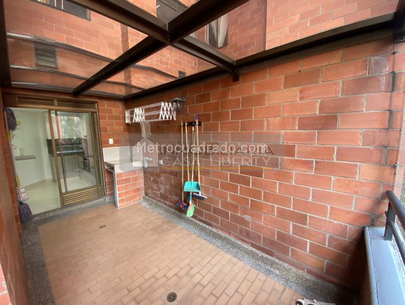 3BR Apartment in Belen Loma de los Bernal with Balcony - 7