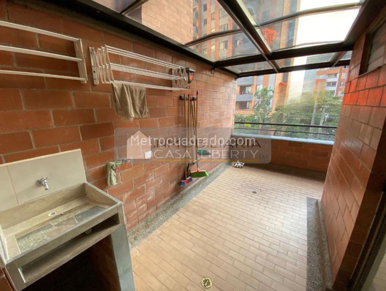 3BR Apartment in Belen Loma de los Bernal with Balcony - 8