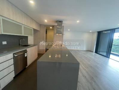 Apartamento en venta en Altos Del Poblado, Medellín · foto 4 de 20