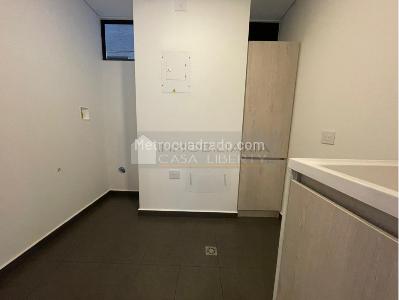 Apartamento en venta en Altos Del Poblado, Medellín · foto 9 de 20