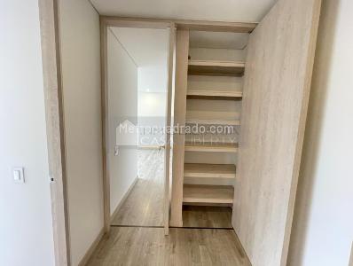 Apartamento en venta en Altos Del Poblado, Medellín · foto 11 de 20