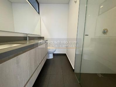 Apartamento en venta en Altos Del Poblado, Medellín · foto 13 de 20