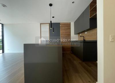 Apartamento de 2 alcobas en venta en Las Palmas, Medellín, 199 m² · foto 3 de 20