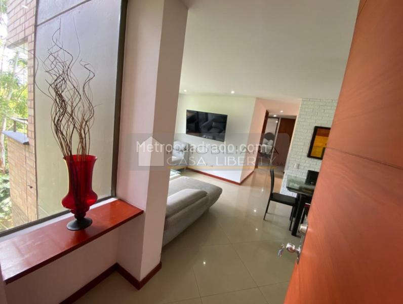 Furnished 4BR Apartment with 3 Baths in Los Balsos - 2