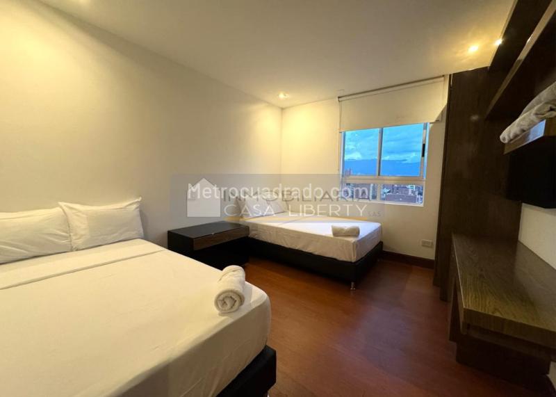Penthouse de Lujo de 5 Alcobas en Laureles - 8