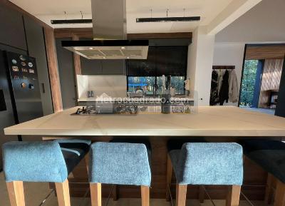 Casa de 4 alcobas en venta en Las Palmas, Medellín, 485 m² · foto 14 de 20