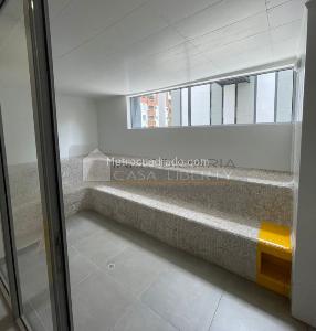 Apartamento de 2 alcobas en venta en El Poblado, Medellín, 85 m² · foto 13 de 15