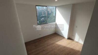 Apartamento de 3 alcobas en arriendo en El Poblado, Medellín, 122 m² · foto 7 de 20