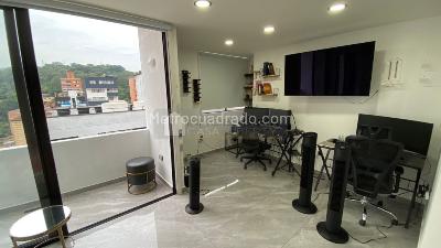 Apartamento de 2 alcobas en arriendo en Conquistadores, Medellín, 220 m² · foto 11 de 19