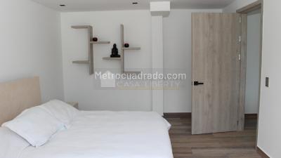 Apartamento de 4 alcobas en arriendo en El Poblado, Medellín, 126 m² · foto 18 de 20