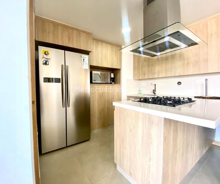 Elegant 3BR Apartment in Las Palmas - 6