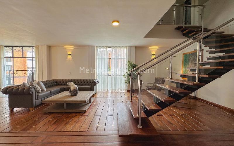 Remodeled Luxury Penthouse in Provenza - 2