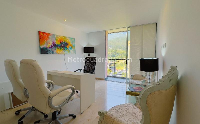Luxury 3BR Apartment with Private Terrace in El Poblado - 6