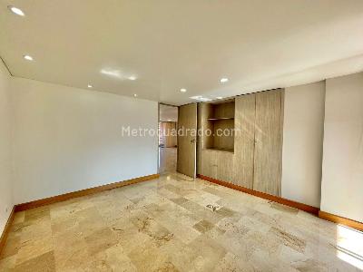 Apartamento de 3 alcobas en arriendo en Laureles, Medellín, 115 m² · foto 15 de 18