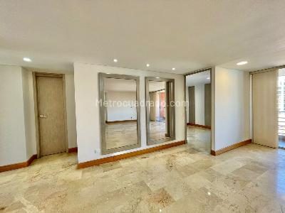 Apartamento de 3 alcobas en arriendo en Laureles, Medellín, 115 m² · foto 9 de 18