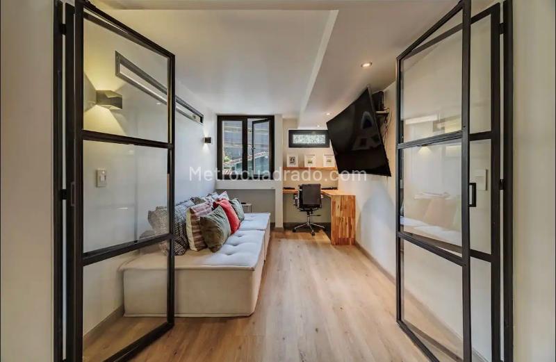 Apartamento Atractivo de 2 Alcobas y 3 Baños en El Poblado Alto - 9