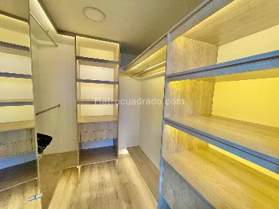 Apartamento de 3 alcobas en arriendo en Poblado Alto, Medellín, 245 m² · foto 14 de 20