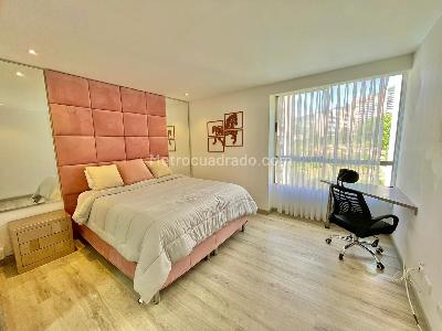 Apartamento de 3 alcobas en arriendo en Poblado Alto, Medellín, 245 m² · foto 18 de 20
