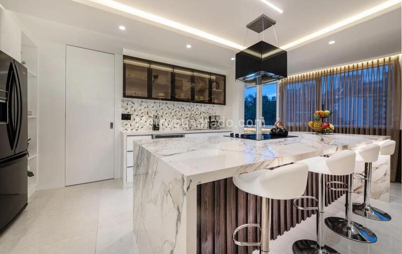 Luxury 3BR Apartment in El Poblado Alto - 2