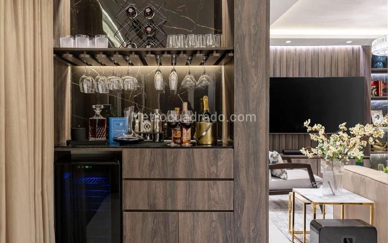 Luxury 3BR Apartment in El Poblado Alto - 7