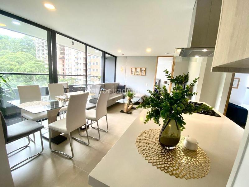 Modern 3BR Apartment in Las Palmas - 9