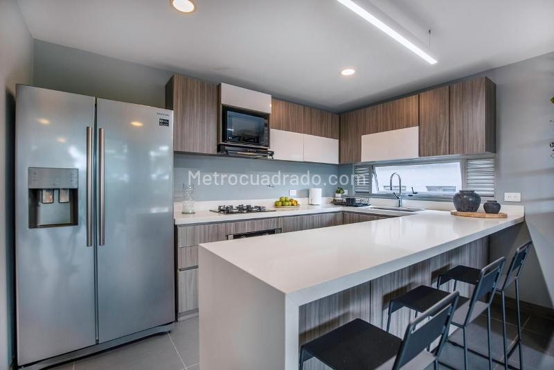 Luxury 3BR Apartment in Castropol El Poblado - 7