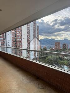 Apartamento en Arriendo, El Poblado, Medellín