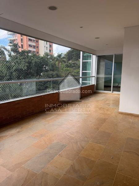 3BR Apartment in El Poblado (272 m²) - 2