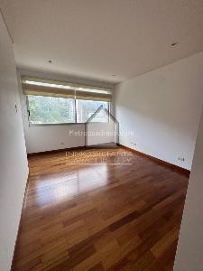 Apartamento de 3 alcobas en arriendo en El Poblado, Medellín, 272 m² · foto 15 de 20