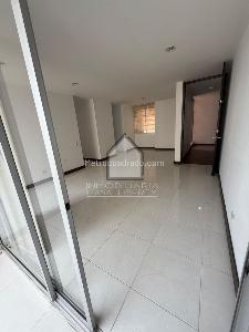 Apartamento en venta en Loma Del Esmeraldal, Envigado · foto 3 de 13