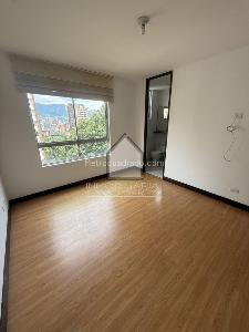Apartamento en venta en Loma Del Esmeraldal, Envigado · foto 7 de 13