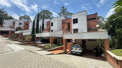 Casa en Arriendo, El Poblado, Medellín