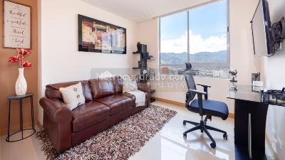 Apartamento de 4 alcobas en venta en Loma De Los Parra, Medellín, 157 m² · foto 16 de 20