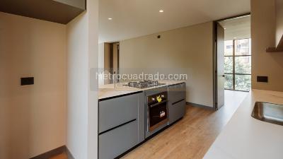 Apartamento en venta en Castropol, Medellín · foto 4 de 13