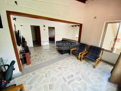Casa de 4 alcobas en venta en Bellavista, Cúcuta, 256 m² · foto 15 de 20
