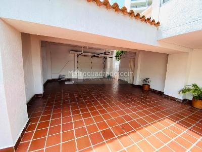 Casa de 4 alcobas en venta en Bellavista, Cúcuta, 256 m² · foto 5 de 20