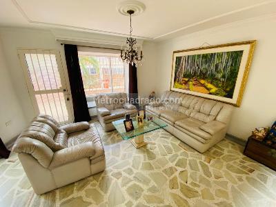 Casa de 4 alcobas en venta en Bellavista, Cúcuta, 256 m² · foto 8 de 20