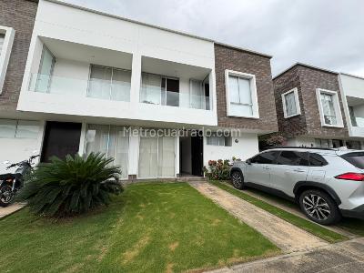 Casa de 3 alcobas en venta en Villa Del Rosario, Cúcuta, 130 m² · foto 2 de 20